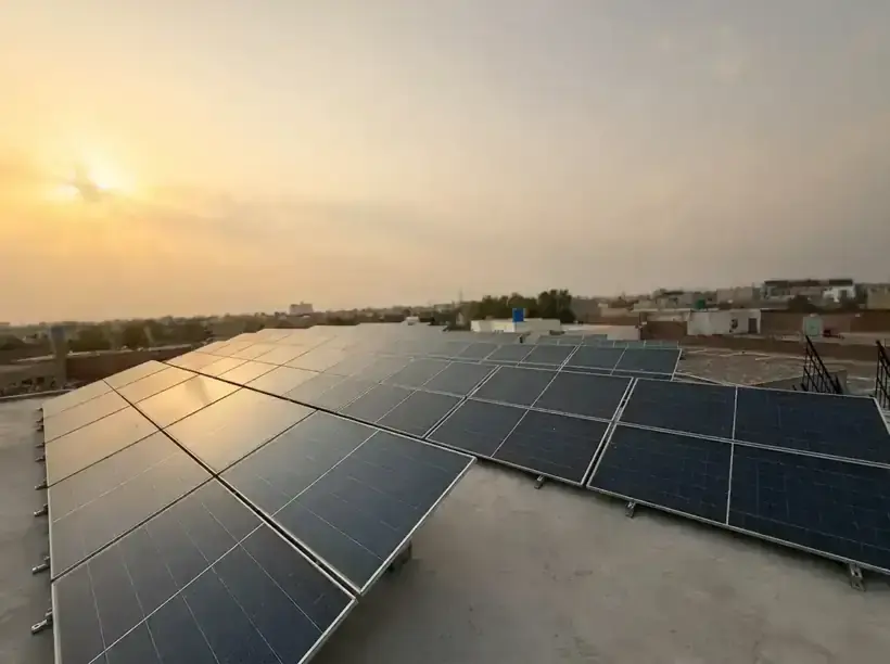 Rooftop solar panel array powering the SAS Agencies factory in Faisalabad